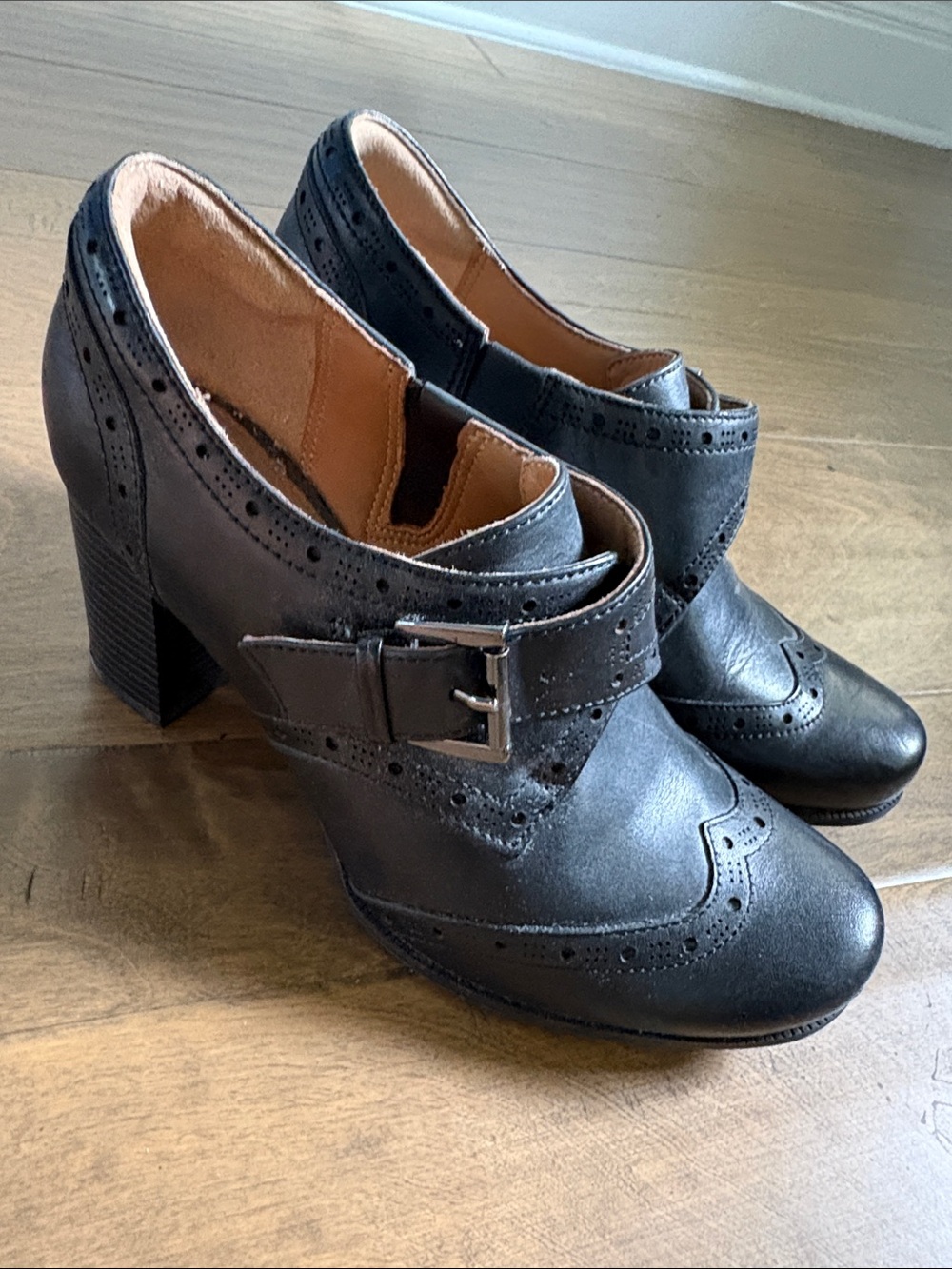 Clarks Artisan Ankle Boots Chunky Heel Black Leather Oxford Office Size 8